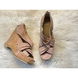 LISA FOR DONALD J PLINER LIGHT PINK SUEDE HIGH HEEL CORK WEDGE HEELS 8.5
